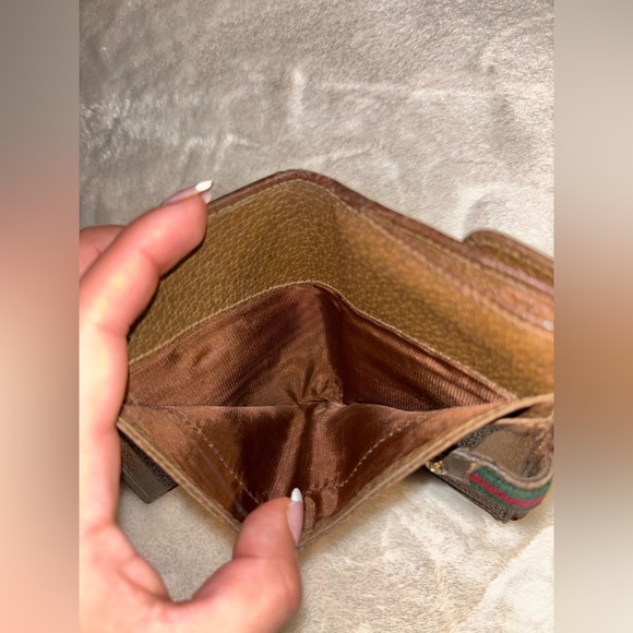 GUCCI COATED CANVAS WALLET - Picture 9 of 11